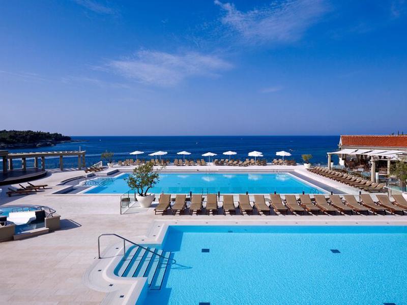 5D2DF0DAF6E1DD666154E65602B89389