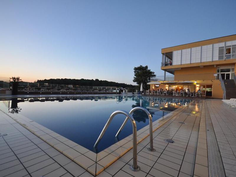 116C59D4BDC2B567FFE96848BBAD92FA