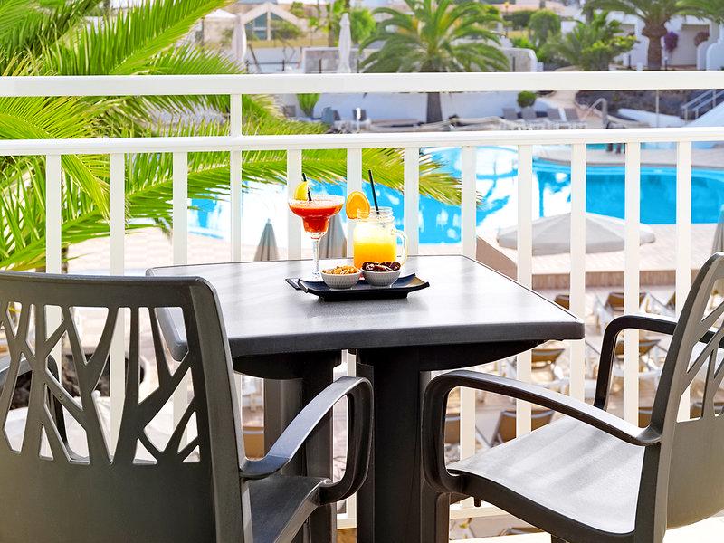 C54AC7D241E0D1DCC5A2C9DD67D0DA55