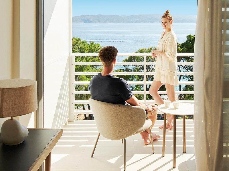 B24D5B85B70D07D48C5BA67AC85C034D