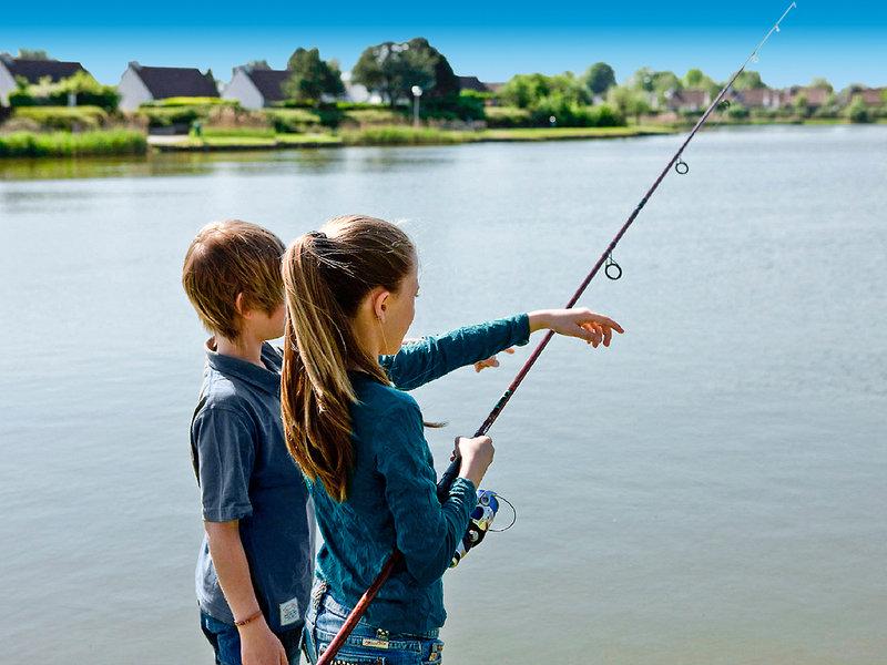 66D50B00F626E1436B3039818FDE1A92