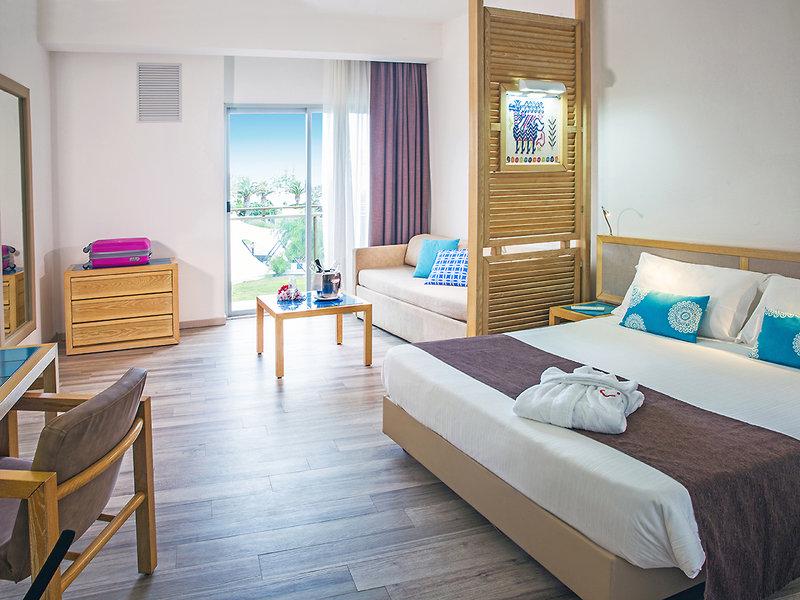 6A801AC44B890E18BC2F9059D583F3BE