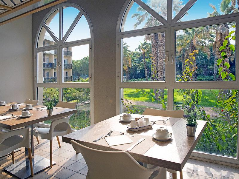 BBDD3181C488D2825E5152EF137E8CB6