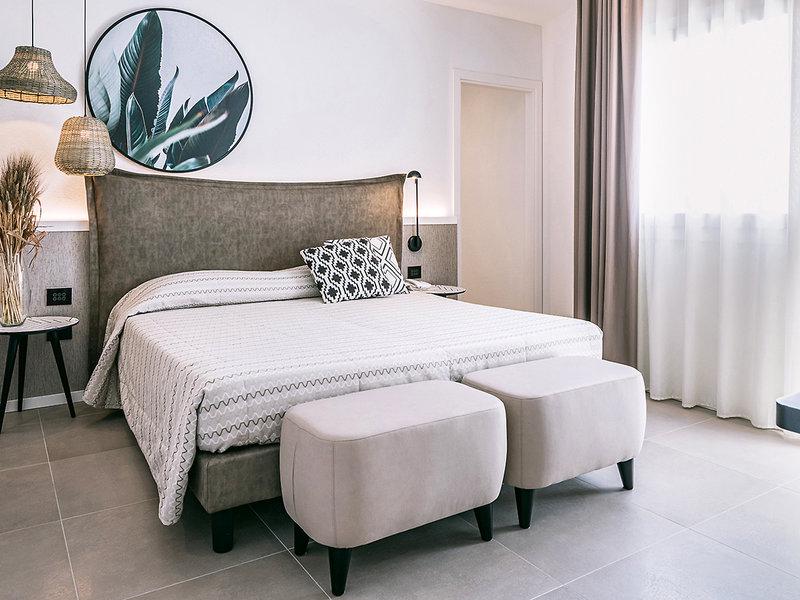 94A05F1FC4A6B7497106A39BA6DAD1E3