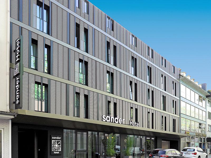 A10150A8D55842A5FD0A818625CB0864