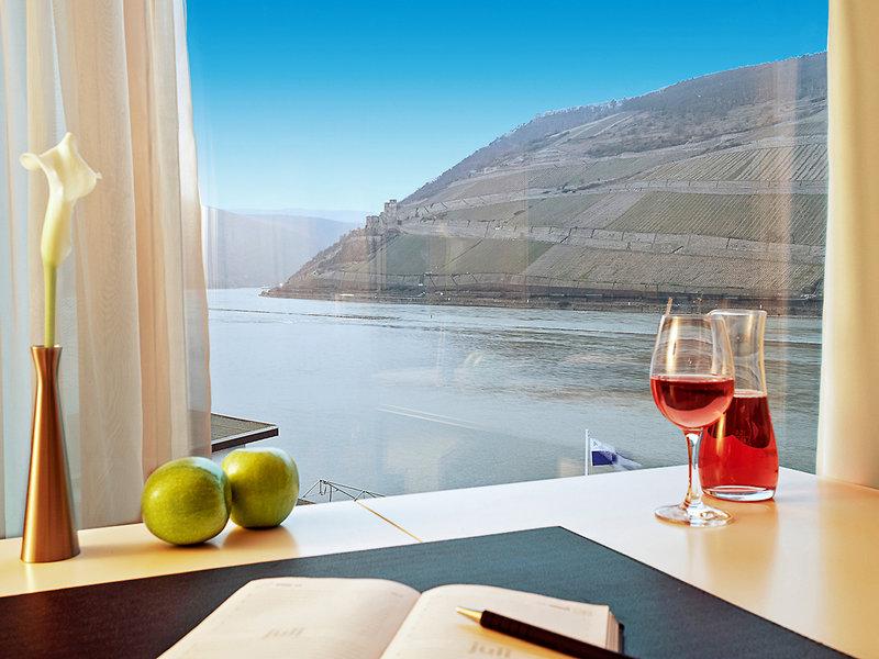 31CA90E074FA9294317D97AAE50E583B