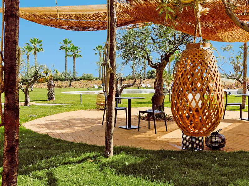 99B6BE1E2A2BE6C12723B84E4CBA3EAC