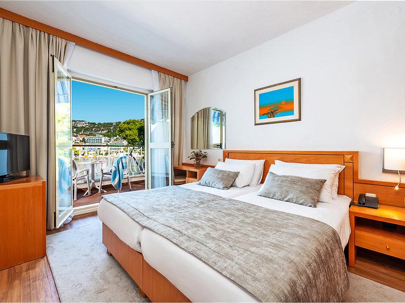 B6BED9AC4D379AB815D6BD4AFF4EEE4D