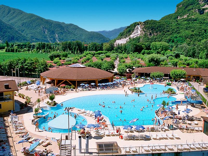 2CCDAE2C0EA34A604A1AC7C0F0D879C5