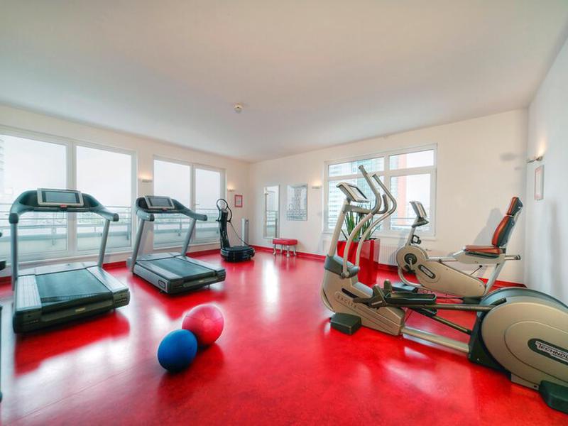 A404423044E1F47D117362E7BE45DE8B