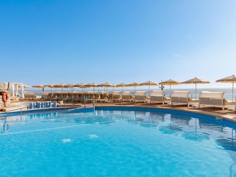 027415B0ACBADA23E8A22D38D34AAD40