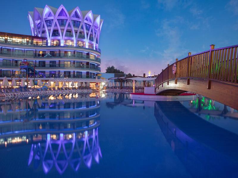 AD12410E71D0D006AE37A6C503CE77A6