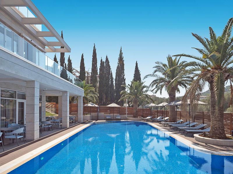 1FF88DBB16F2FC590173AFDDC65363B9