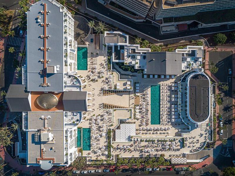 66A468CD215338E6EE57B3EF3FC73306