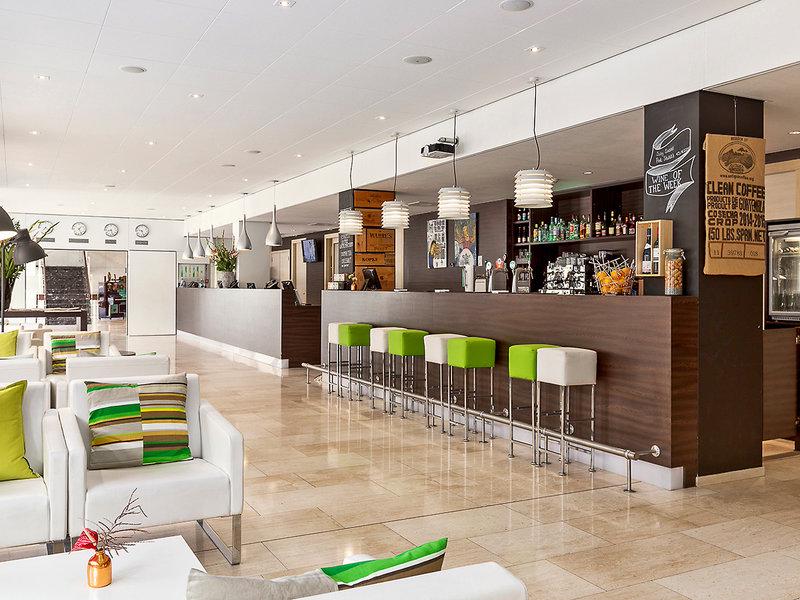 65DD6B61E95FEC9E58ABFFD4841E672D