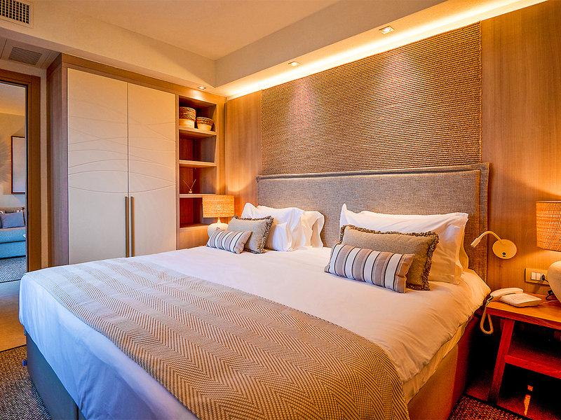 8B1E41F60A5875540407B4EA46CEC299