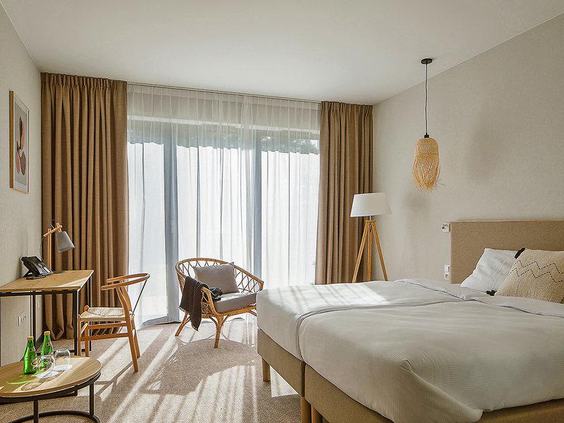 7F651C5C315340D2BFA97F389CA48F0D