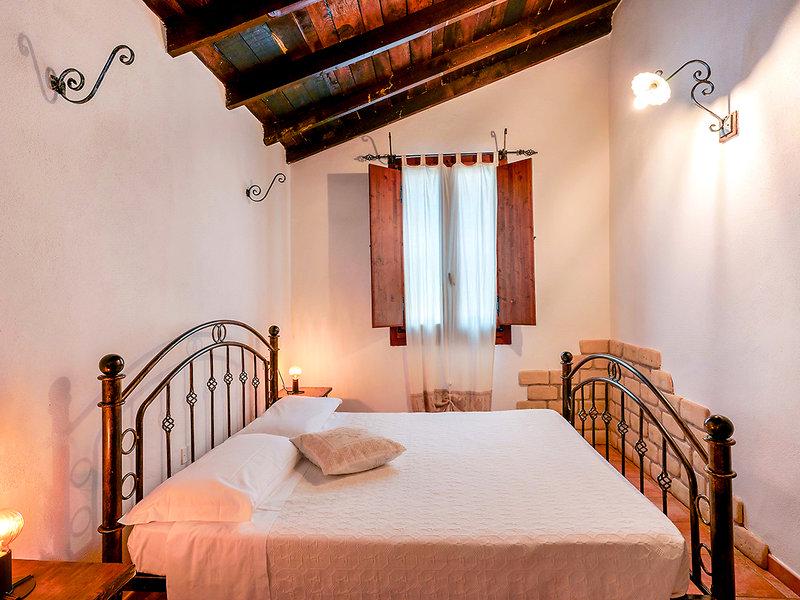 2023E9D790A9A8FB4F8D8BBCE55237A9