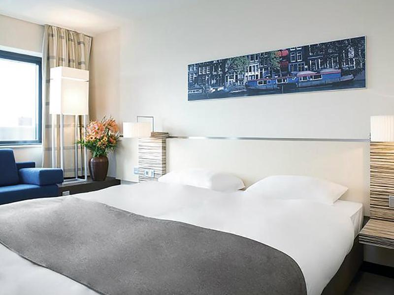 498B756C637BA794FBEC18B7CF900322