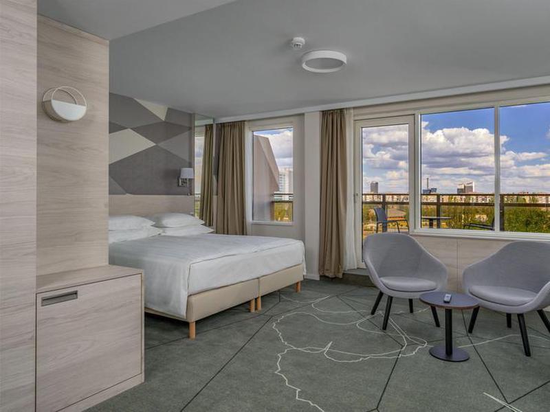 EA635299C2493AC9D186534B45344A5F