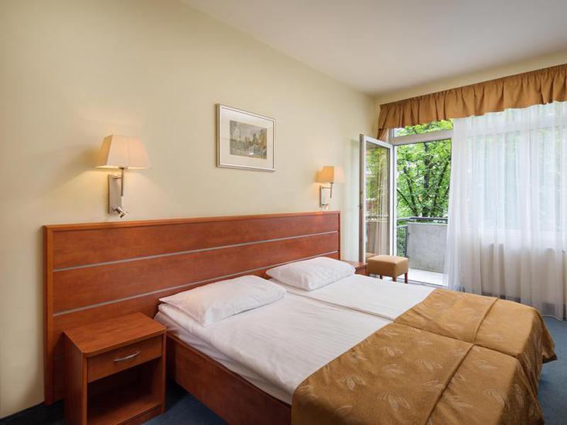 53ABC11ABA9764B09D7EE9694528D060