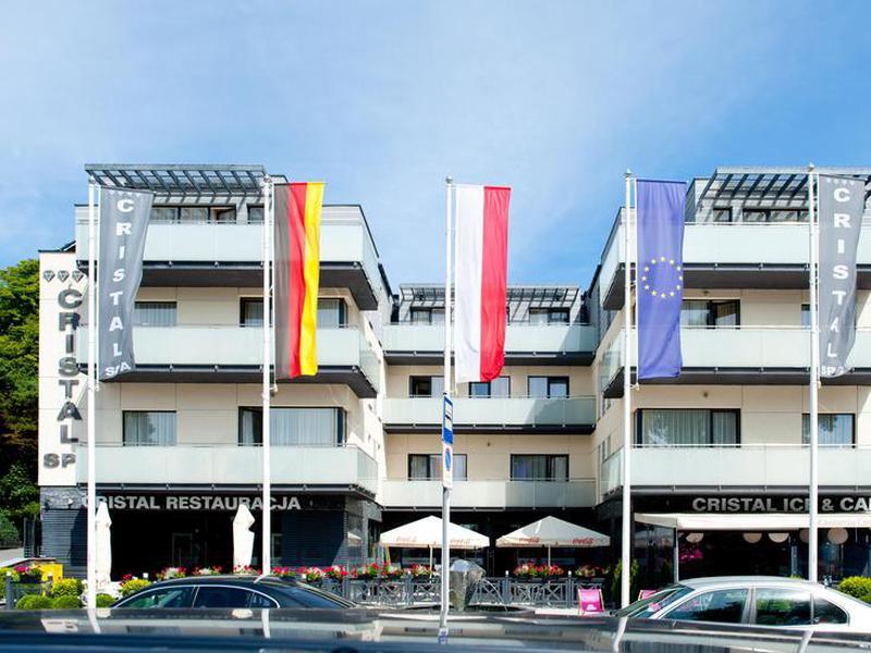 F200187E15A0AED70B981859FB3B3928