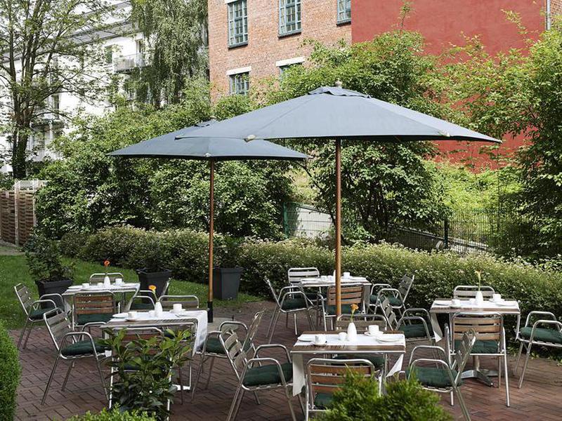 9807ACE5A5DFE0A60AF20D1A7FBE1638