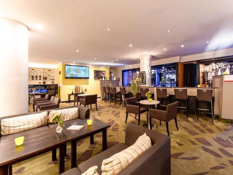 387AA068D40EDB7B5F41055CA9D55957