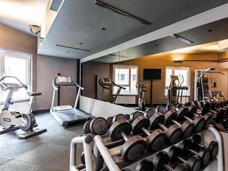 6481FFEC8D48B3C644F0400A6439D2C6