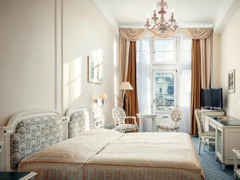 312372C3FAE91BDADE56EF68A95ED693