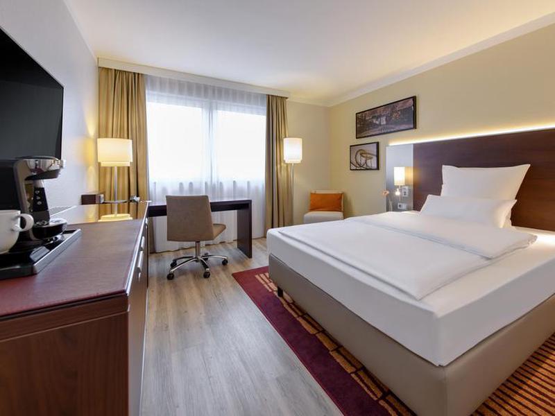 77CBF857E9E254B203DD96F03E1F4F68