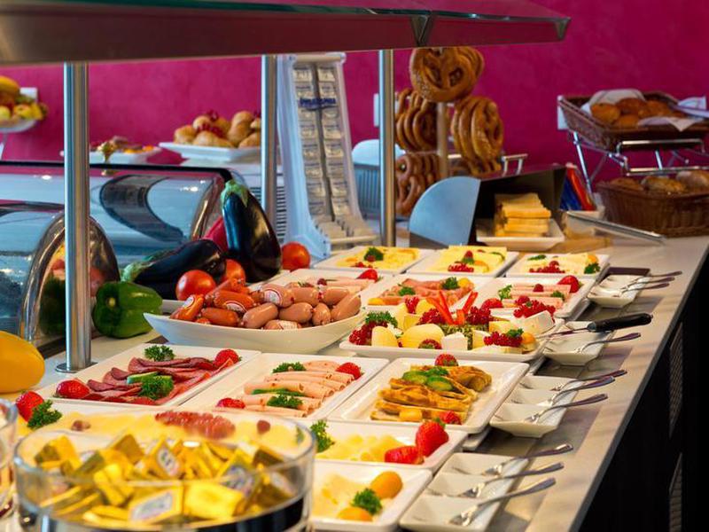 9799650A4AFAD4CB5655FABE61A8B5D5