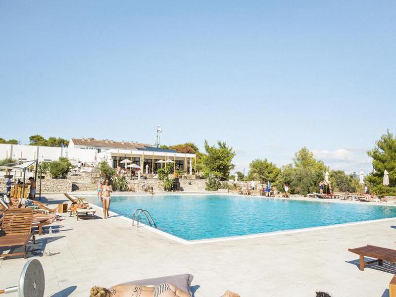 970B6DDCEBE1EA7EF8F743BFACF6DC4D