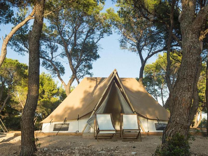 AD91FBCADA28B3222E0B38A70FCC2415