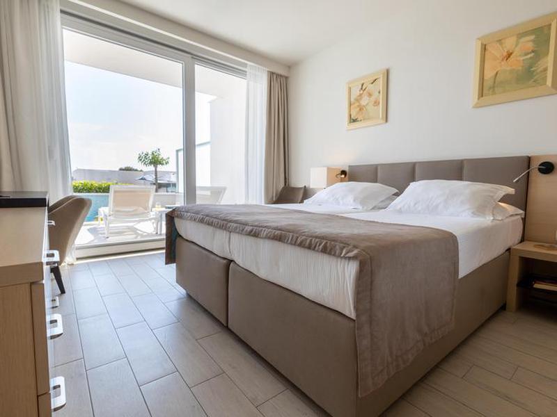 01CBD4A9FD72123EB2405911407DB5D2