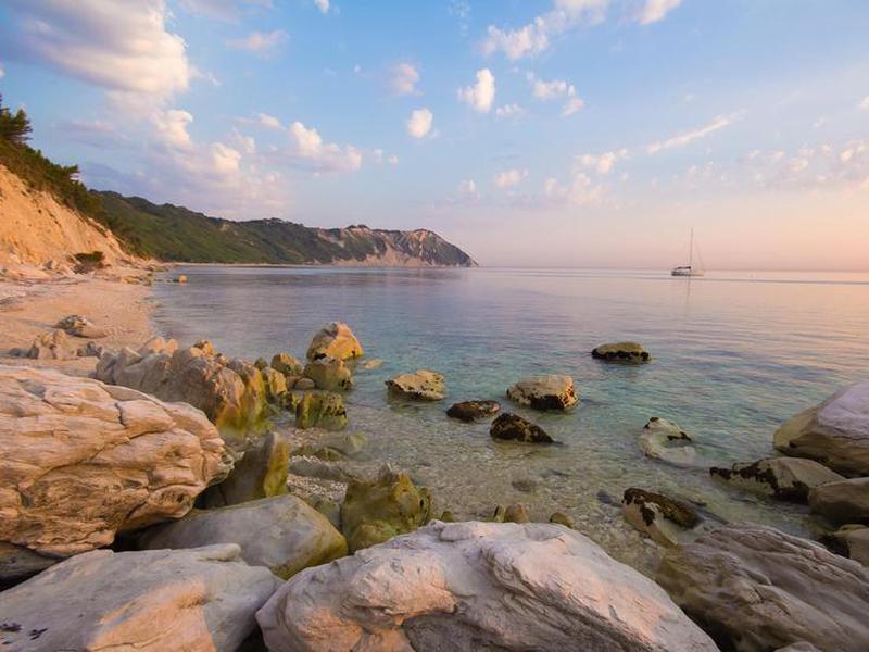 47182208B865183B2A6EBE6D6818AF32