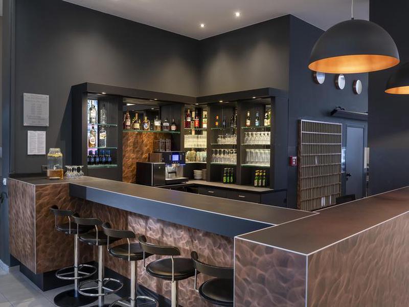 FF87E0F46F0B0AE171A8D3867CBE6060