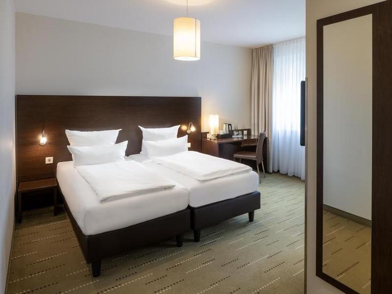 E4FB043871C63F6A8592D0082D67114E