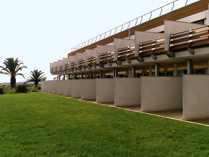 47F38004F403211F921B77174C41A36D