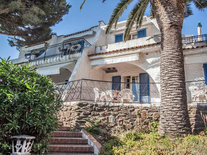 A05FB733CBD95D01514FD60A7DDC0C5E