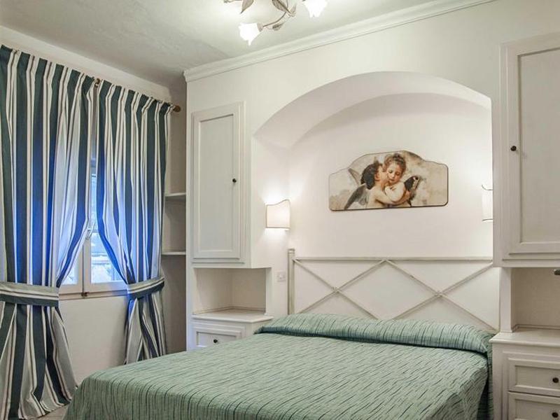 FA6E65EE6D73F9585D82945546104AA6