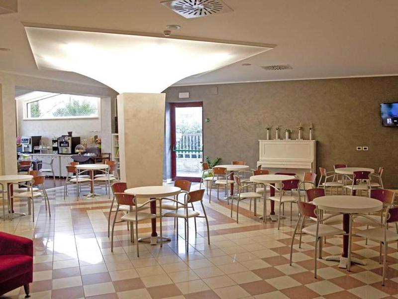 2A7F5A3CED973F7E8B7E58E34B921BA8