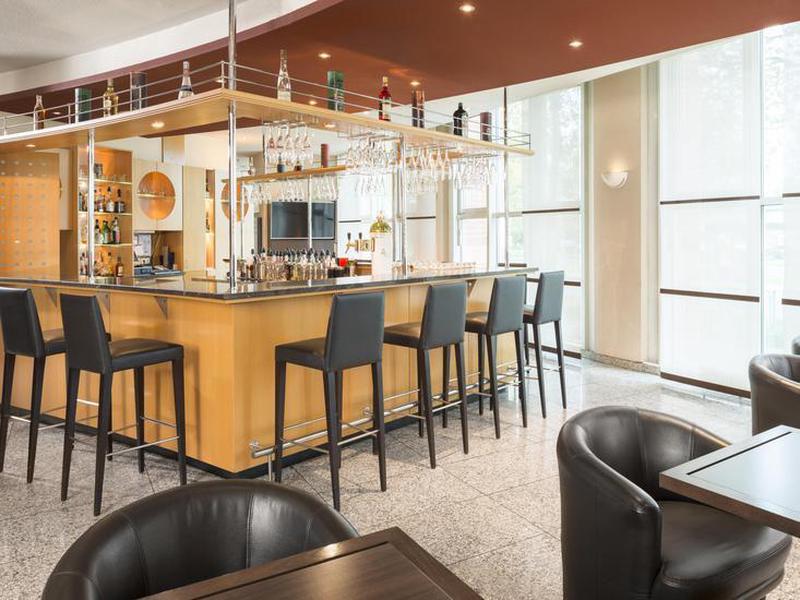 61552F4D77B23C11BE0A11FB7F1514E8