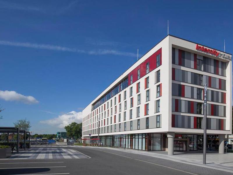 3CDE67BEA6618425756F00DB2DEAD3A2