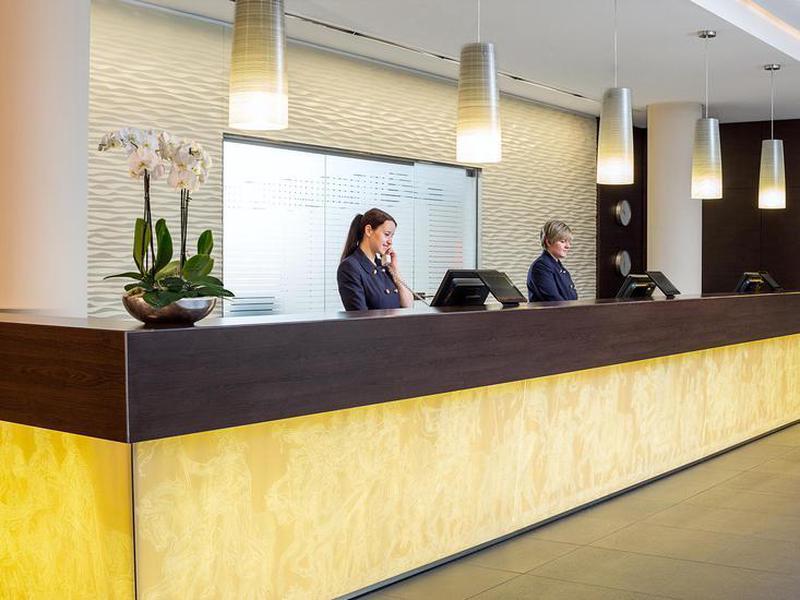 C128EEE015E54878A8B7598886687F39