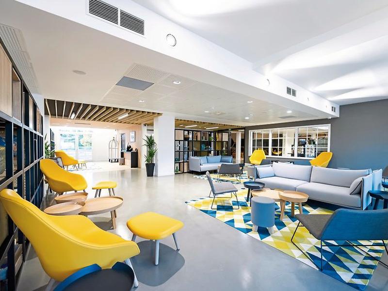 09CABBC7EDAA3AA3CBD4EEA1EC6AA98B