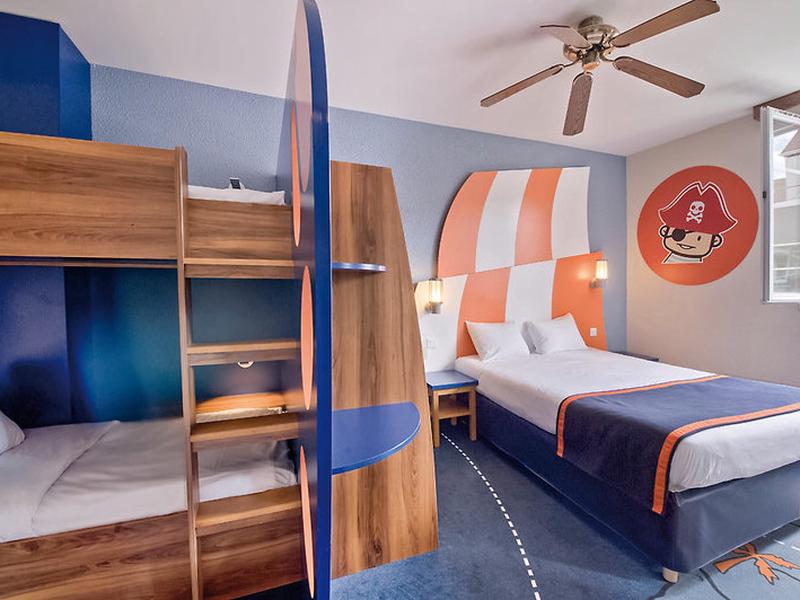 C1789057FECB77B56F68195FC8D75DF4