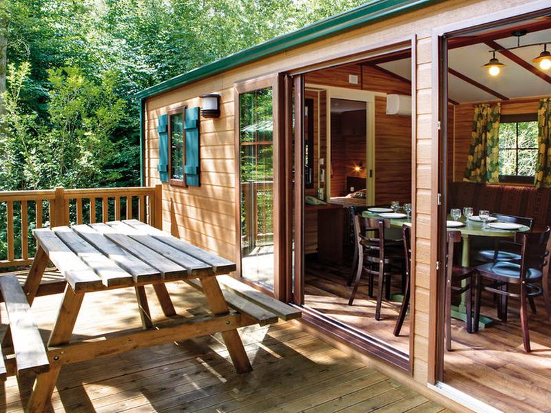 3D18B495307F01D6E7CF54B0A0C2A1E7