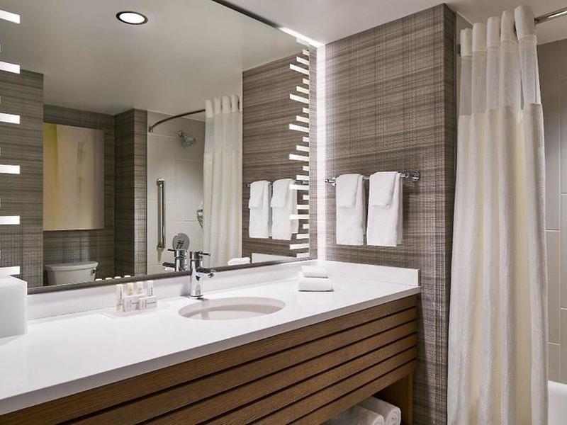 Courtyard by Marriott Washington Downtown/Convention Center