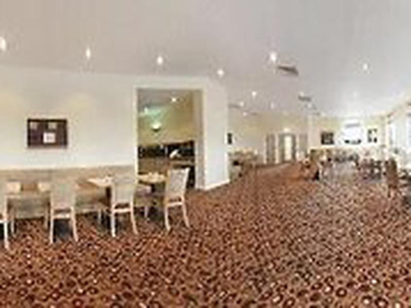 Holiday Inn Express Antrim - M2, Jct.1 by IHG